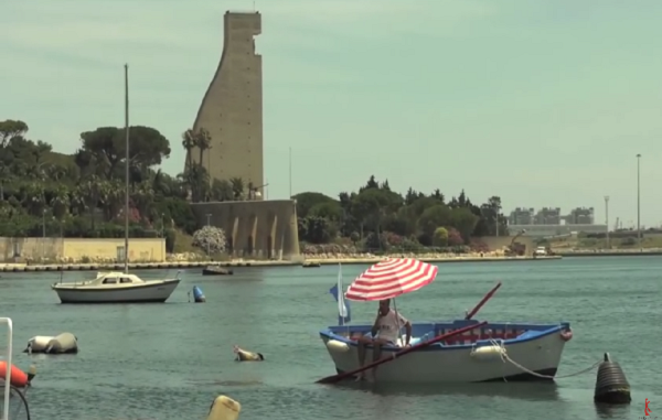 Brindisi Via XX Settembre, corto documentario di Simone Salvemini